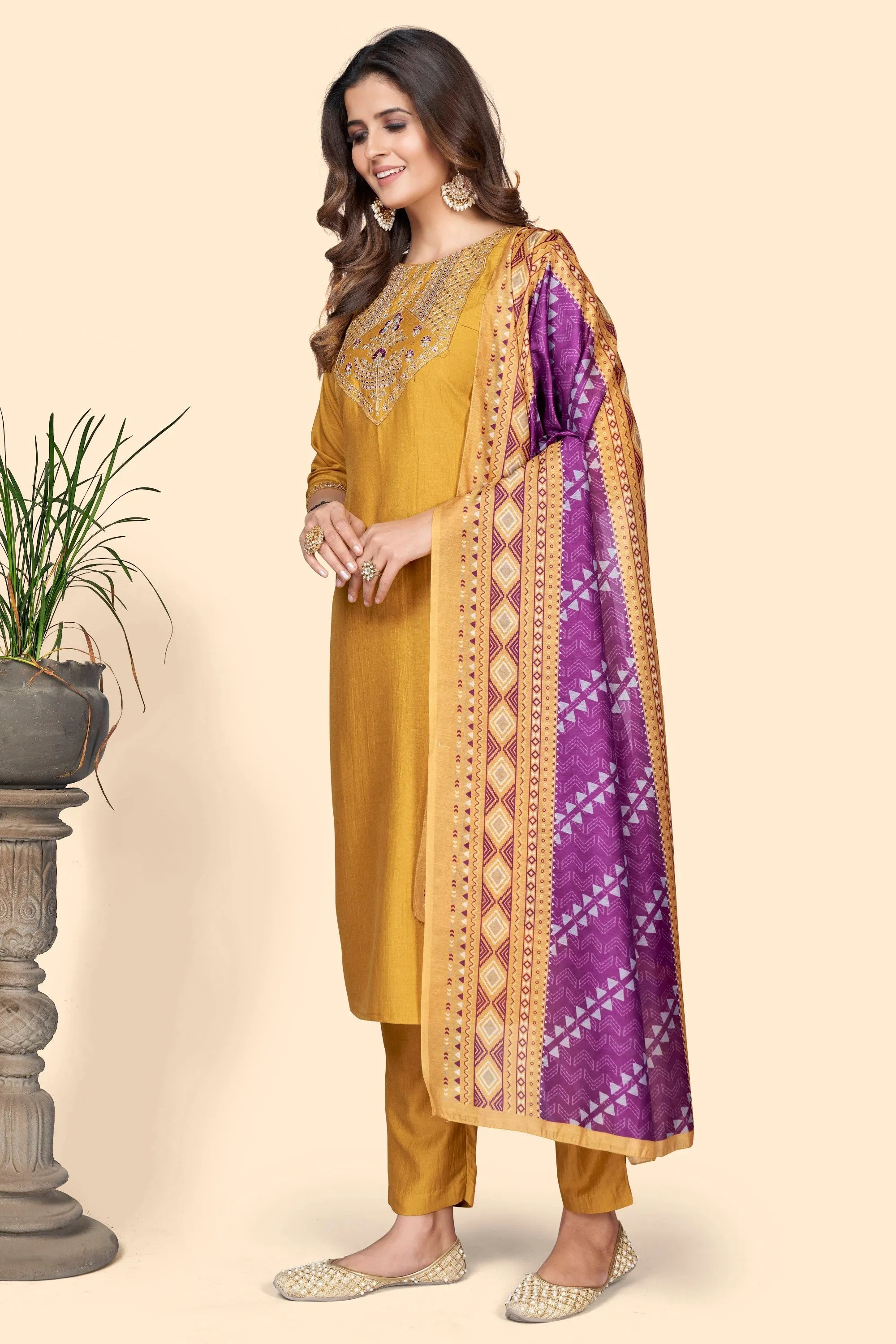 Women'S Embroidered Straight Chinon Yellow Stitched Kurta Pant With Dupatta