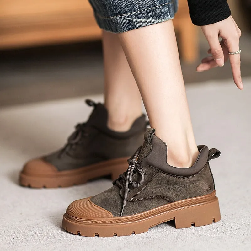 Women's Rubber Toe Low Lace-up Boot in Nubuck Leather in Brown/Gray